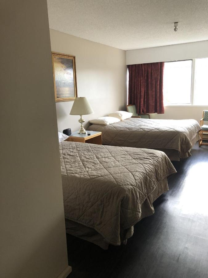 Providence Place Inn Port Hardy Exterior foto